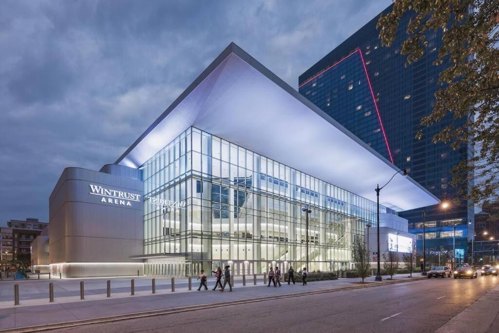 Spacious 2Br Vacation Rental With City View, Optional Parking And Gym Near Mccormick Place & Downtown Chicago Attractions Esterno foto