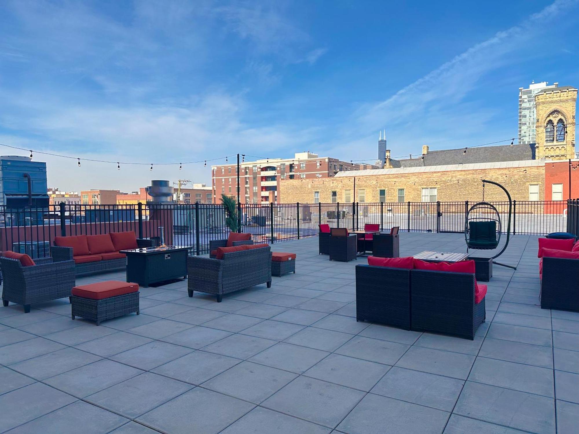 Spacious 2Br Vacation Rental With City View, Optional Parking And Gym Near Mccormick Place & Downtown Chicago Attractions Esterno foto