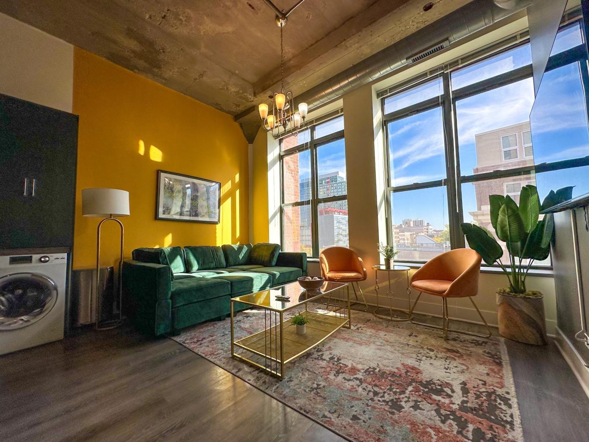 Spacious 2Br Vacation Rental With City View, Optional Parking And Gym Near Mccormick Place & Downtown Chicago Attractions Esterno foto